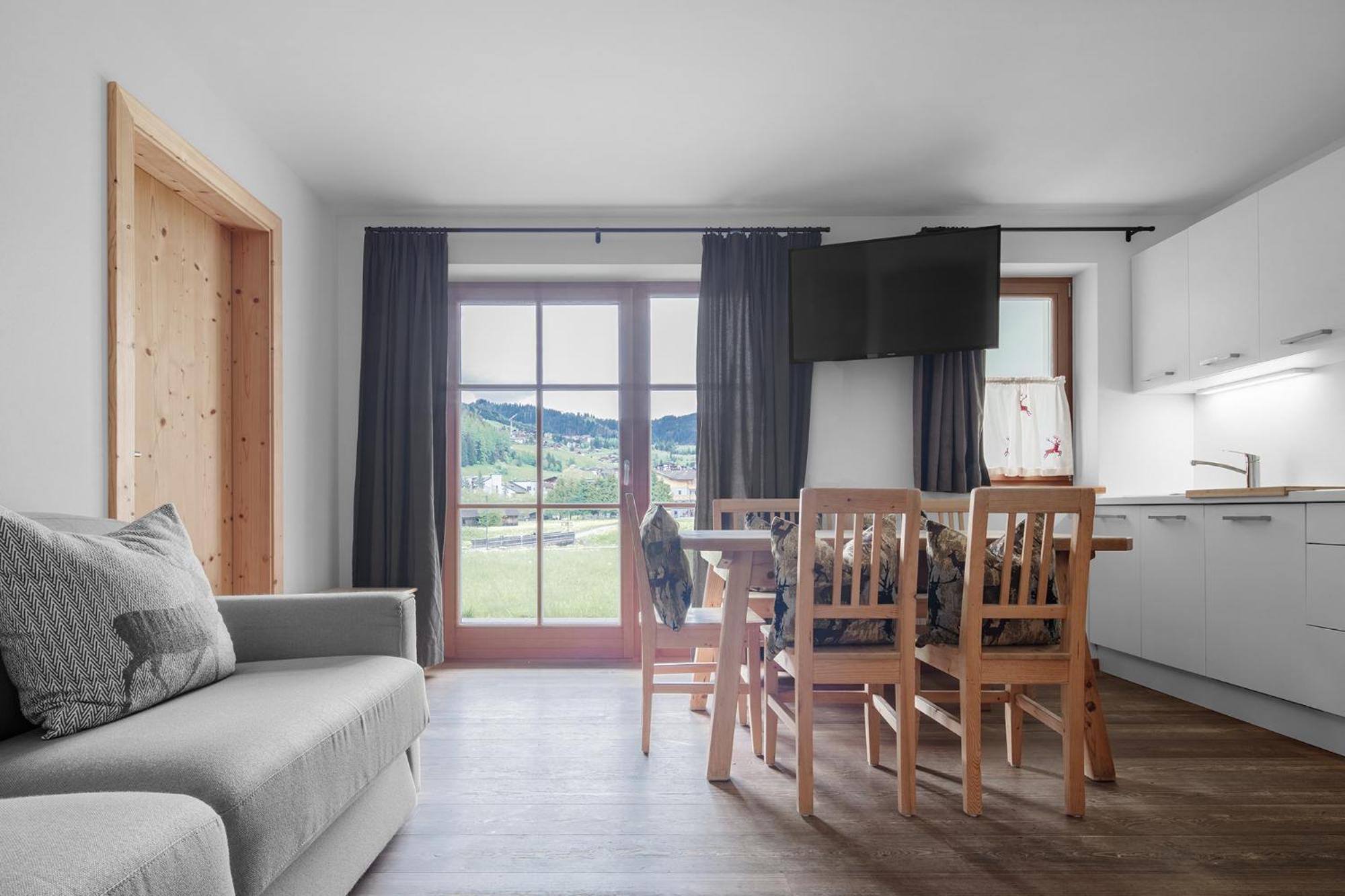 Chalet Ciasa Tino & Sara - Belaval Apartments Корвара-ін-Бадія Екстер'єр фото