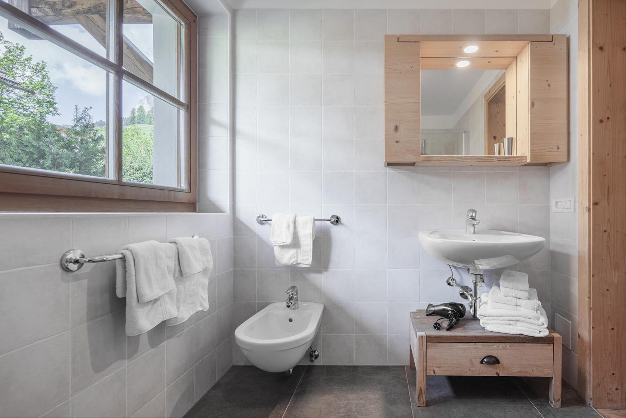 Chalet Ciasa Tino & Sara - Belaval Apartments Корвара-ін-Бадія Екстер'єр фото